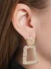 Золотой серьги геометрия