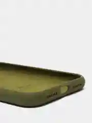 Зеленый чехол не пачкающийся с бархатом внутри iPhone XR