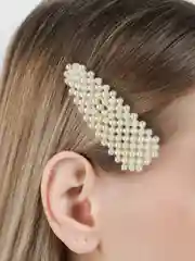Кремовый заколка жемчужная