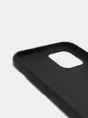 Черный чехол Iphone 11 PRO