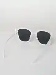 Белый солнцезащитные очки