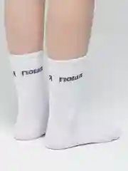 Носки с надписью "Пошлая"