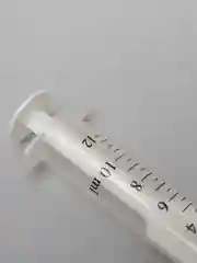 Шприц для укола 5 и 10 мл