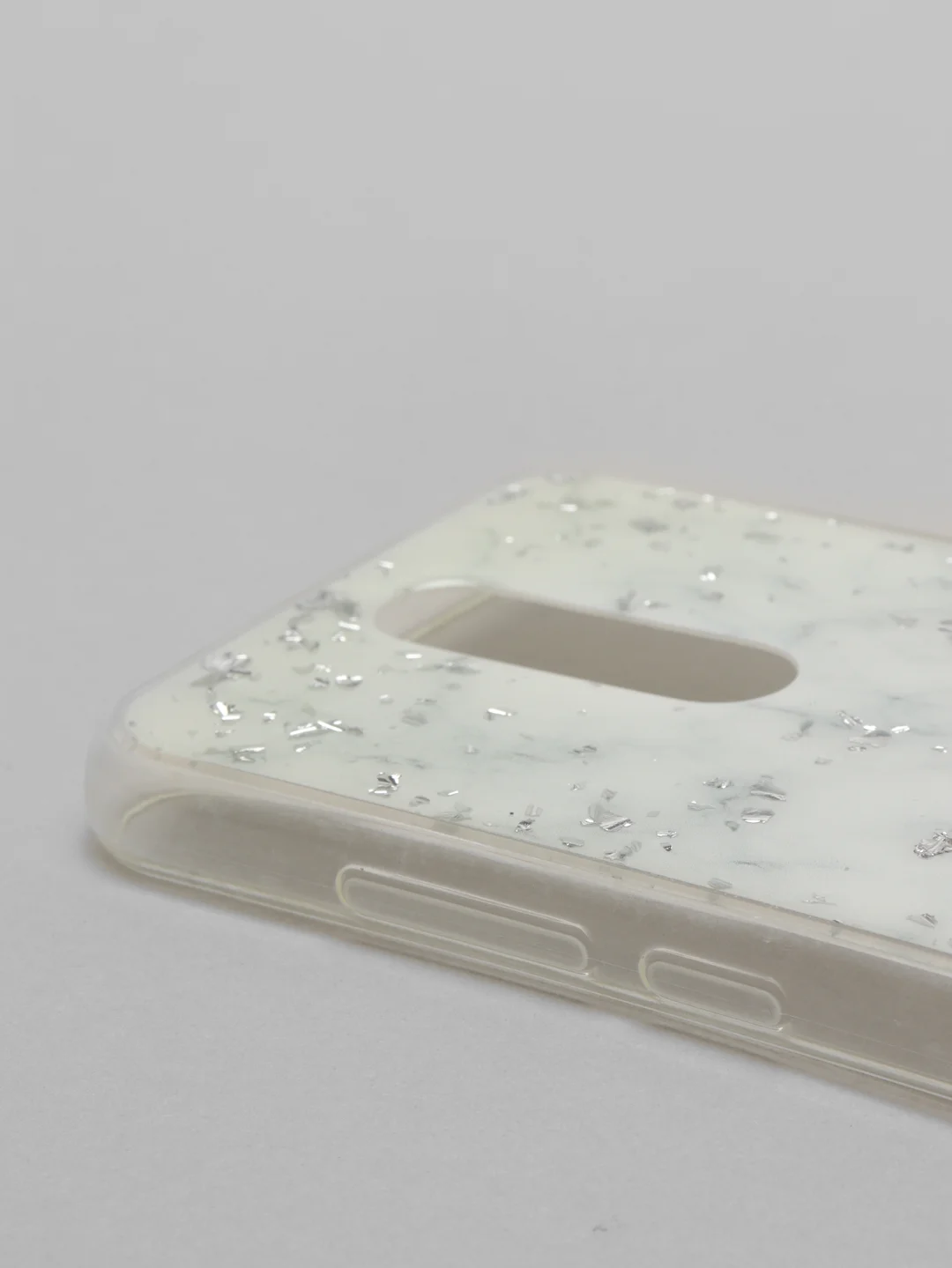 Серебряный чехол Xiaomi Redmi 8