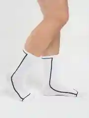 Белый носки с полосой