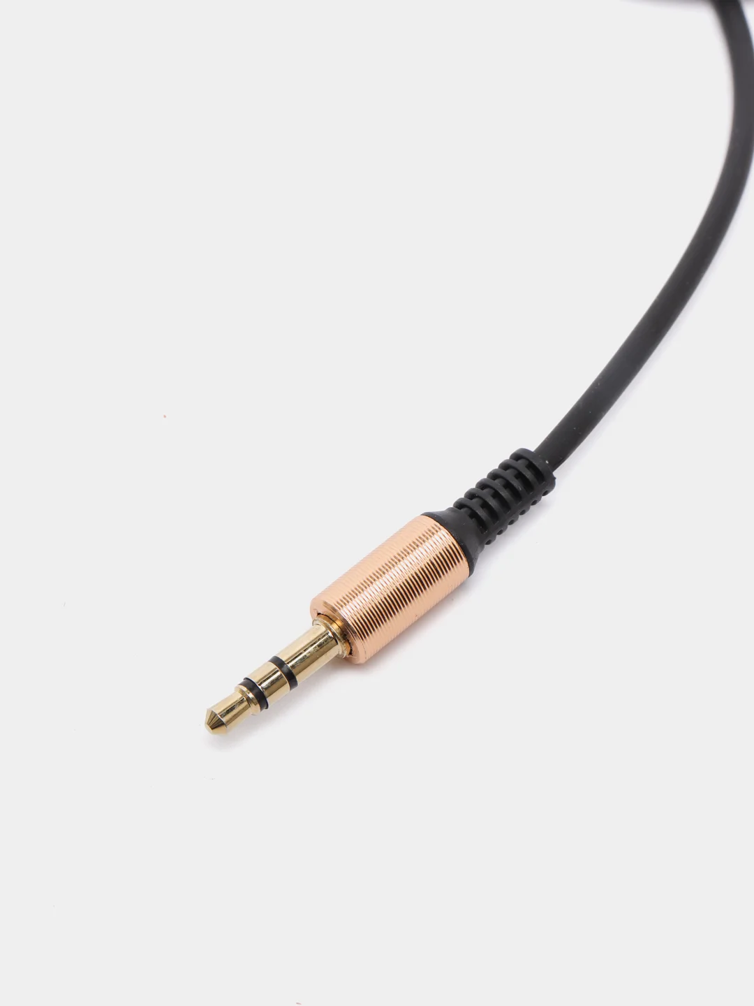 Черный кабель AUX Audio Cable "STiX", угловой, резиновый, 1 метр