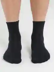 Черный носки средней длины