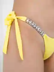 Желтый купальник раздельный