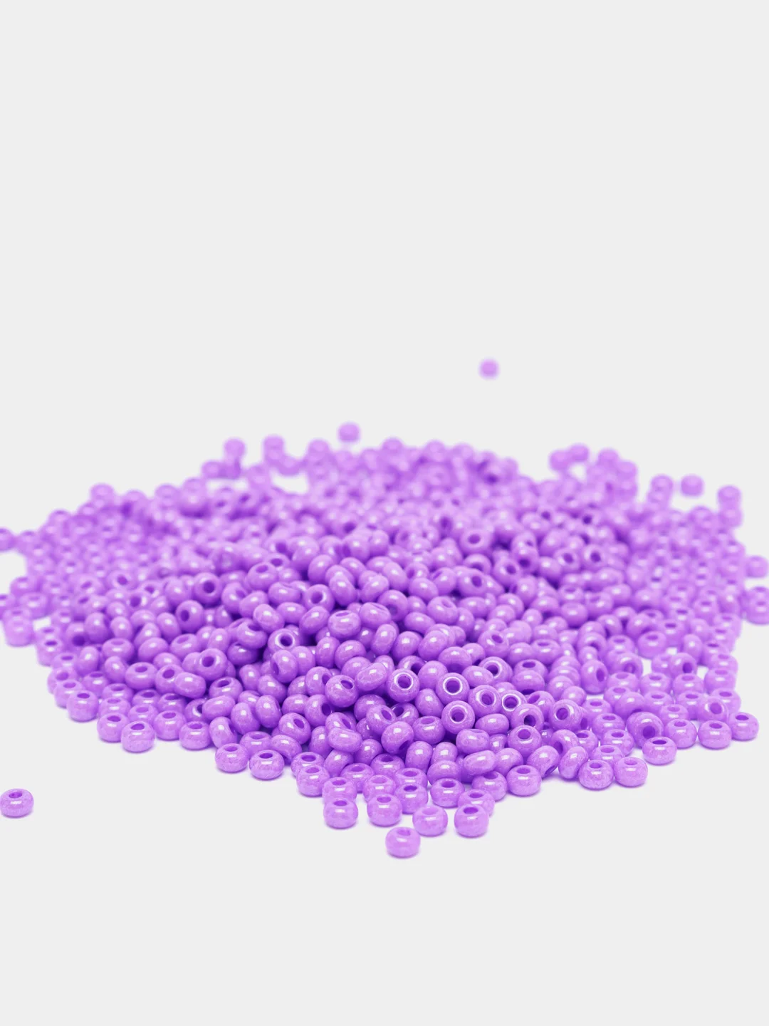 Лавандовый бисер чешский Preciosa, Чехия, № 10, Natural Opaque