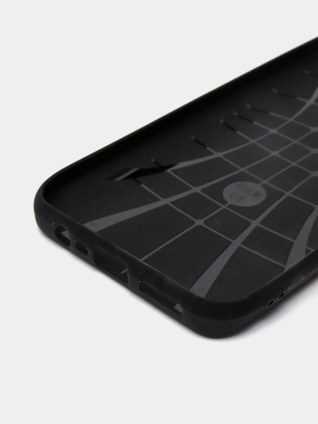 Чёрный чехол Realme C11 C1 C15, C20, C21, C21Y, C25, C35, C3, 5, 6i, 7, 8 8i, 9 9i Pro, GT
