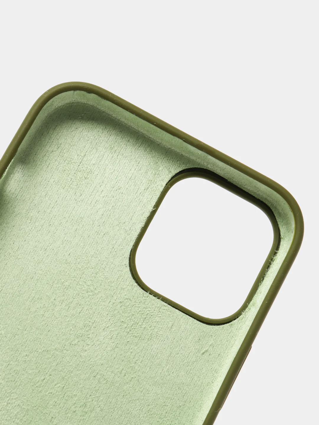 Лесной зеленый чехол Silicone Case для iPhone 12 / iPhone 12 Pro, закрытый низ