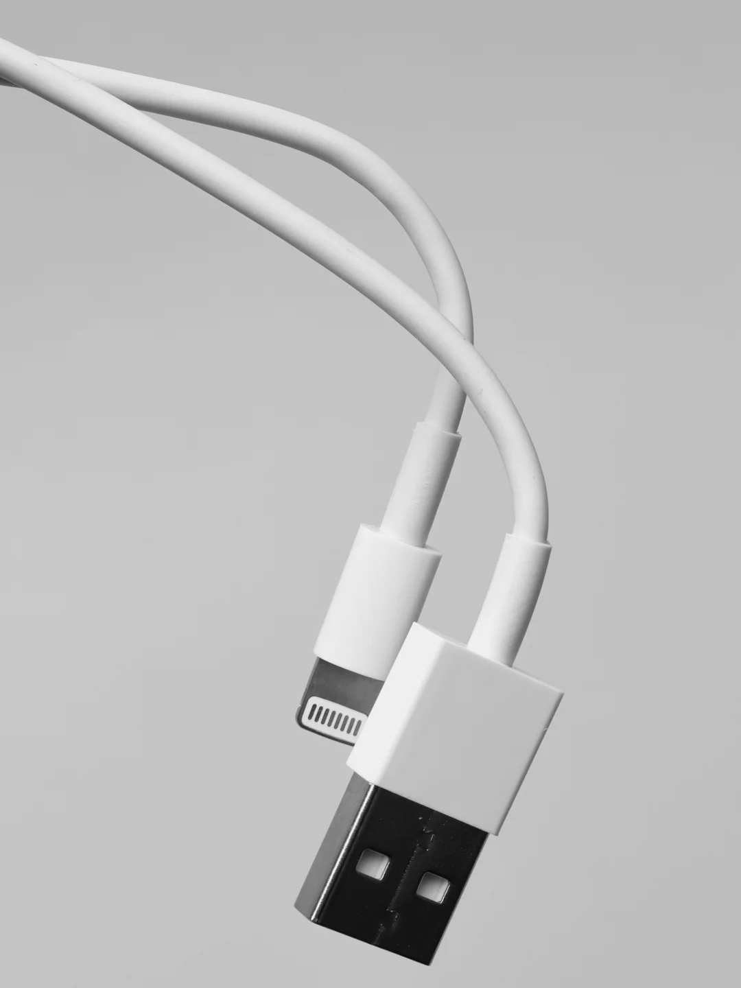 Кабель Lightning, USB для зарядки и передачи данных