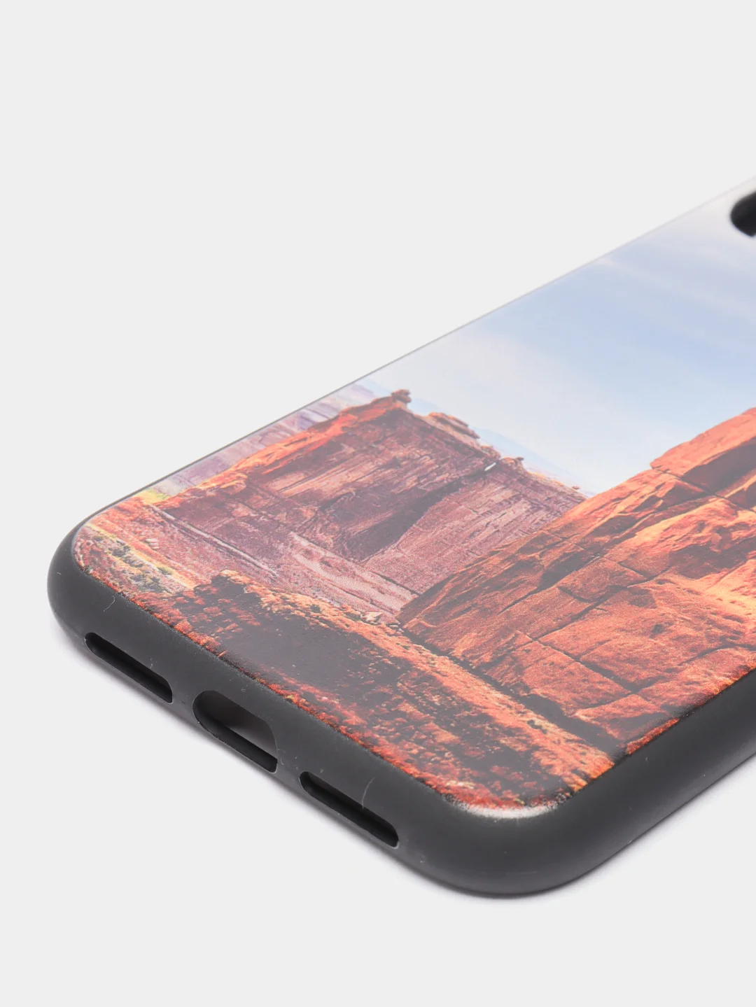 Светло-бежевый чехол для iPhone 11