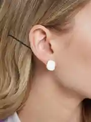 Белый серьги - классика