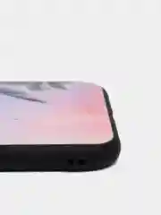 Угольный чехол для iPhone 11