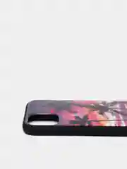 Светло-жёлтый чехол для iPhone 11