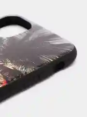 Тёмно-розовый чехол для iPhone 11