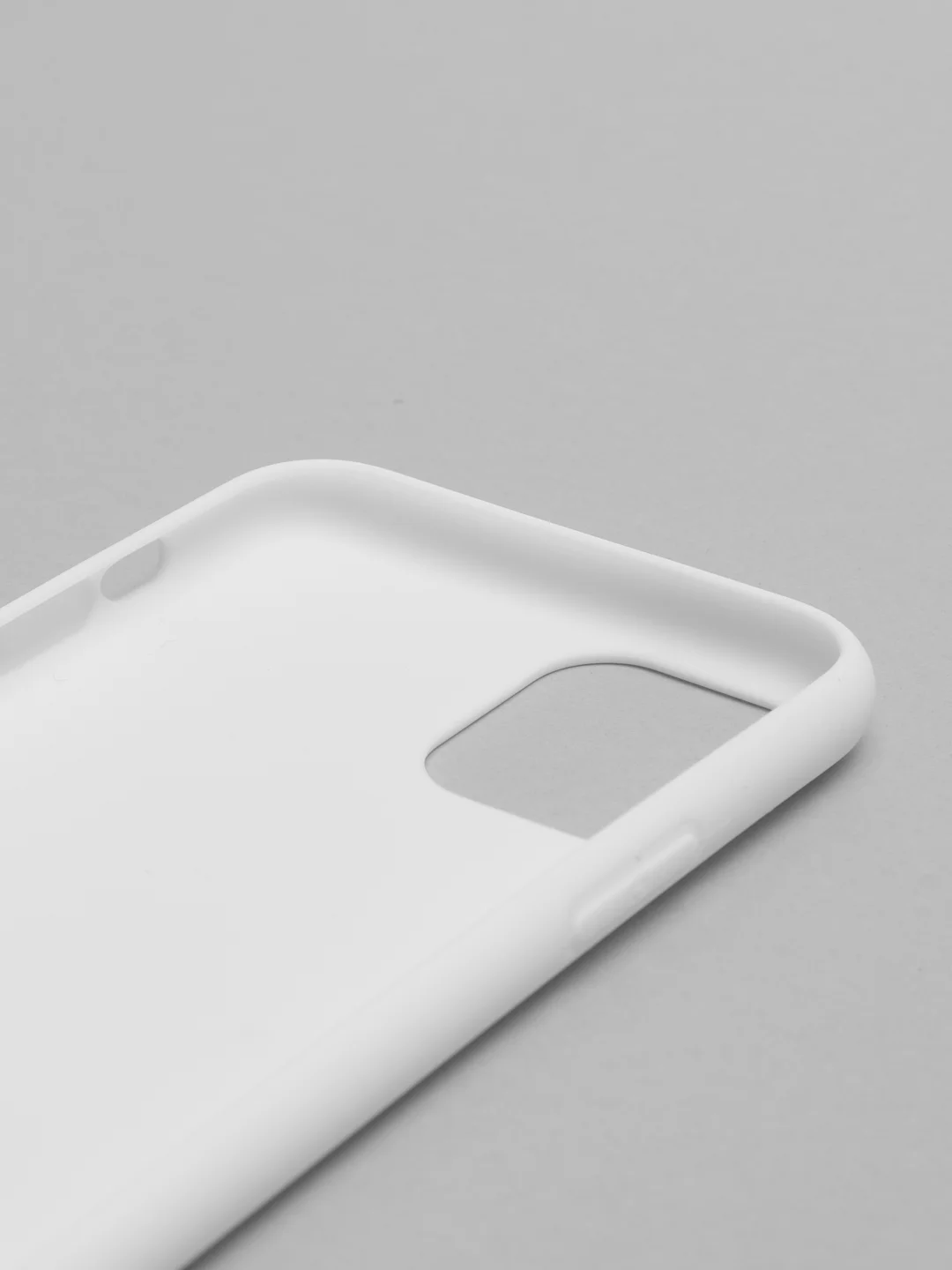 Белый чехол iPhone 6/6S, 7/8/SE2020, 7 Plus/8 Plus, X/XS, XS Max, XR, 11/11 Pro/11 Pro Max