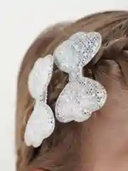 Серебряный бант для волос, на зажиме