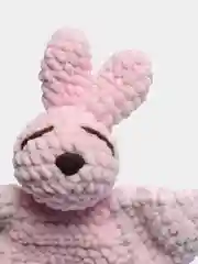 Розовый вязаная игрушка "Комфортер"