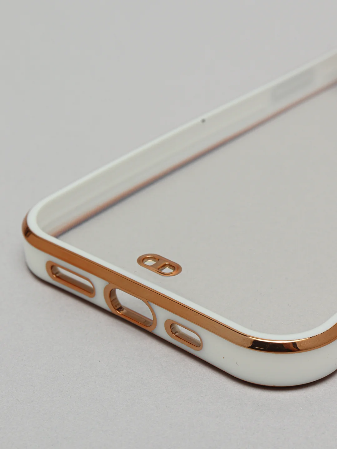 Белый чехол прозрачный с золотыми краями Iphone 12 PRO