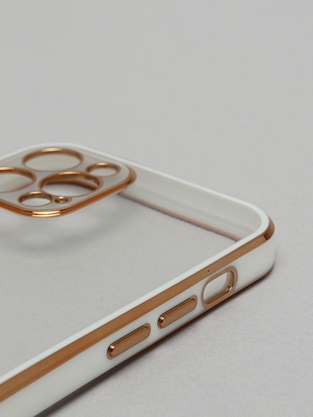 Белый чехол прозрачный с золотыми краями Iphone 12 PRO