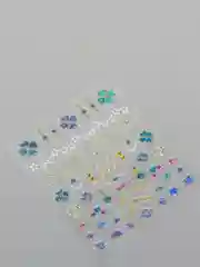 Приглушённый хаки слайдеры для дизайна ногтей