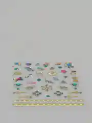 Молочный слайдеры для дизайна ногтей