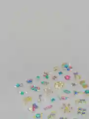 Молочный слайдеры для дизайна ногтей