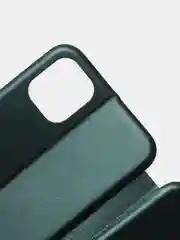 Бордовый чехол книжка iPhone 11