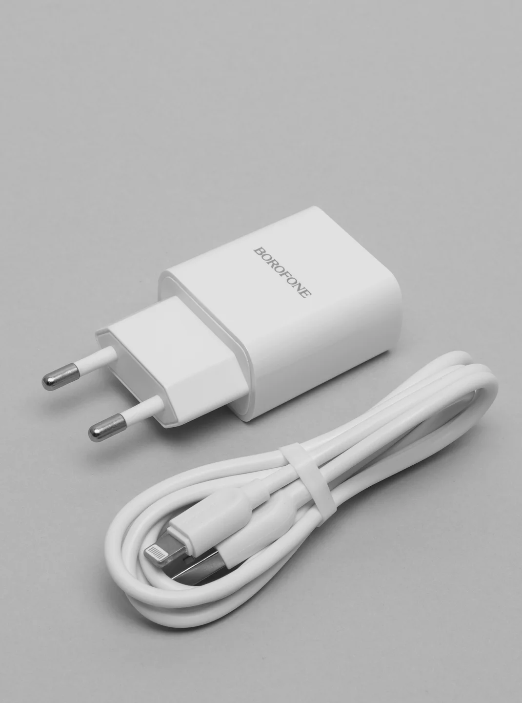 Белый зарядное устройство Borofone, кабель Lightning, USB