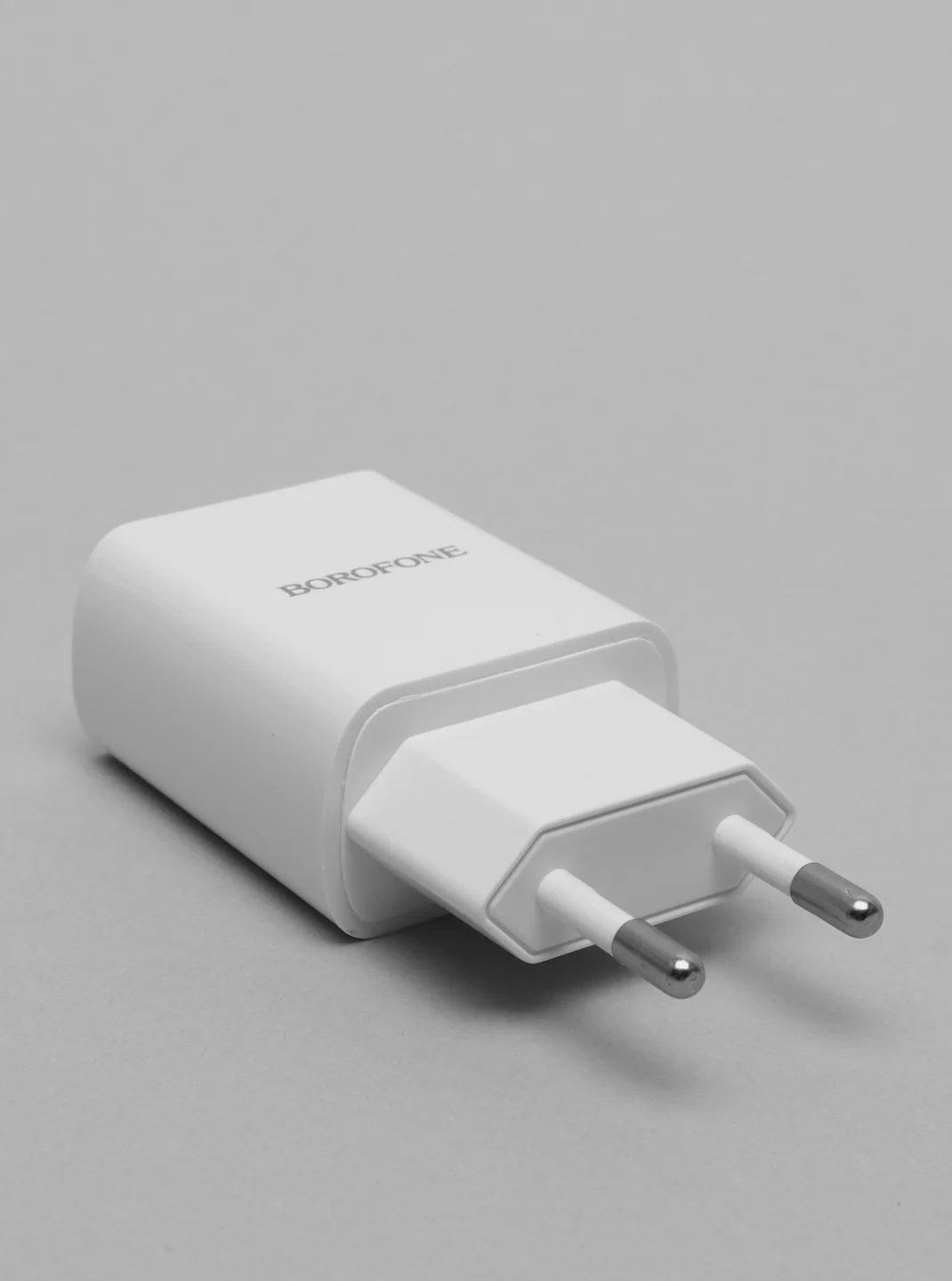 Белый зарядное устройство Borofone, кабель Lightning, USB