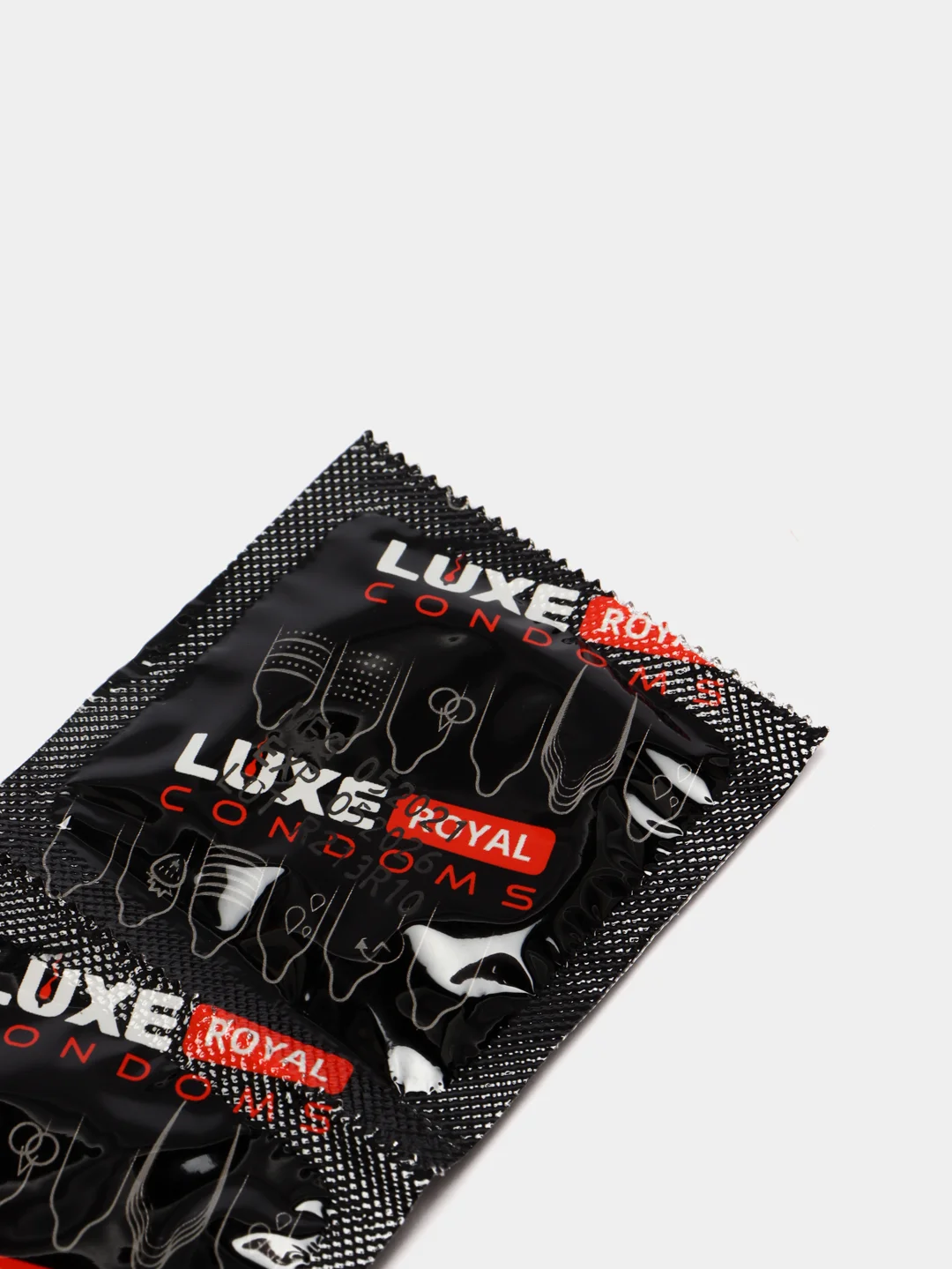 Презервативы гладкие с увеличенным количеством силиконовой смазки LUXE ROYAL NIRVANA