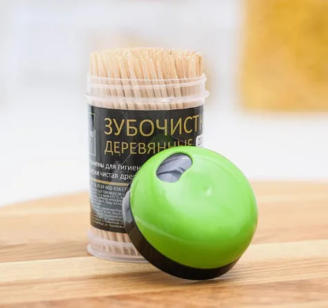 Зубочистки из берёзы Magistro, 200 штук, пластиковая баночка, крышка с дозатором