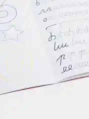 Тетрадь-тренажёр "Пишу красиво"