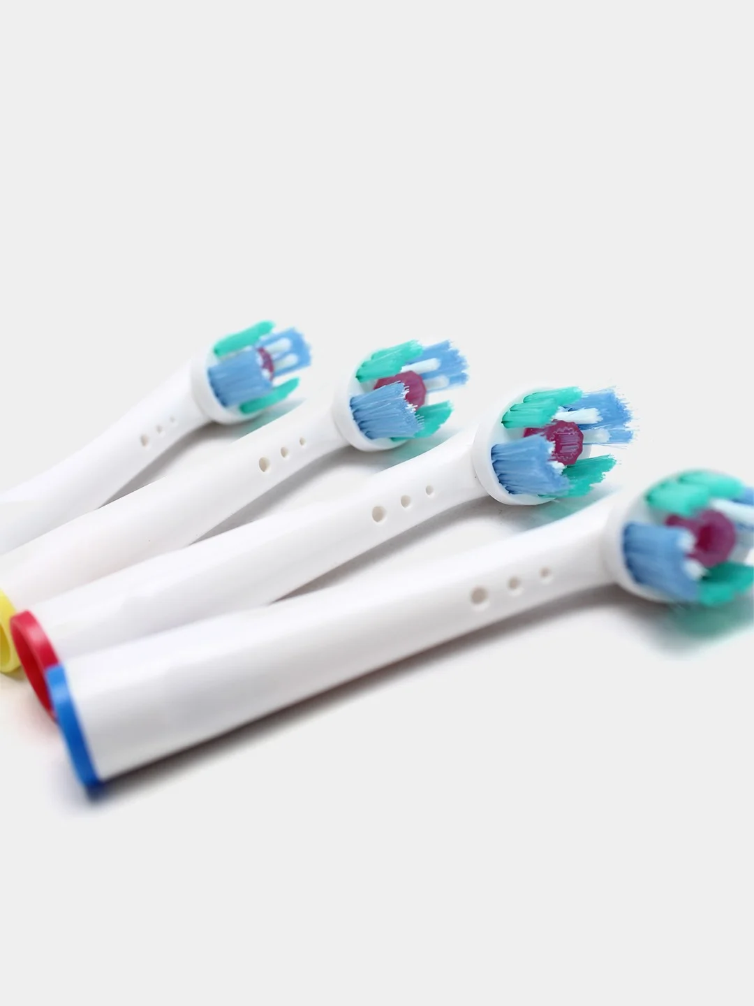 Насадки для электрической зубной щетки Oral B Braun CS Medica 484, 485, B.Well 810, 820
