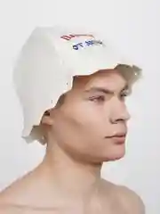 Шапка с вышивкой "Парься от души"