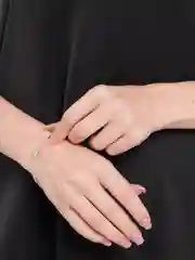 Браслет на руку женский