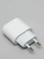 Зарядное устройство type - C  18 Вт