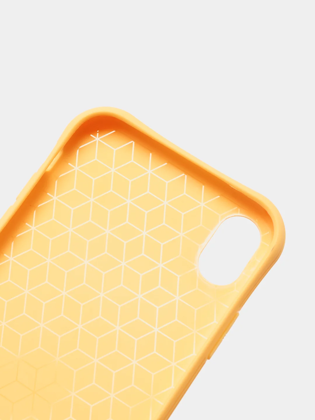 Желтый чехол силиконовый Slim для iPhone XR