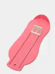 Розовый линейка для измерения стопы