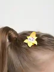 Желтый заколка для волос