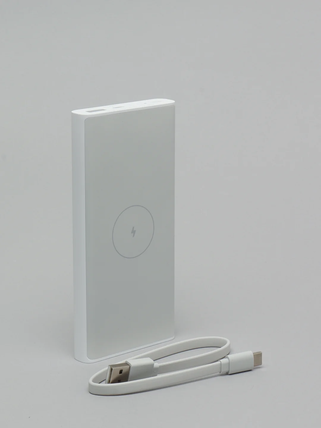 Белый внешний аккумулятор Xiaomi Mi Wireless 10000 mAh 10W WPB15PDZM