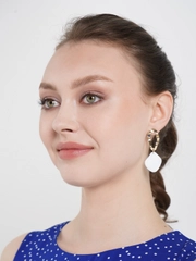 Женские серьги-подвески,белые металлические