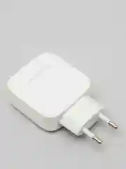 Белый зарядное устройство Borofone BA46A USB + Type-C PD (быстрая зарядка 3.0, 3A, 18W)