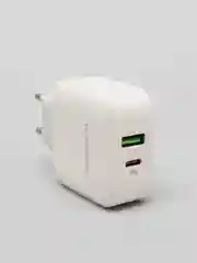 Белый зарядное устройство Borofone BA46A USB + Type-C PD (быстрая зарядка 3.0, 3A, 18W)