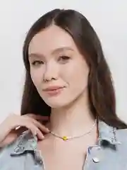 Красный чокер - цепочка на резинке 40 см HANDE MADE