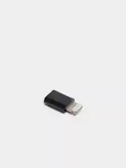 Черный переходник с microUSB на iPhone
