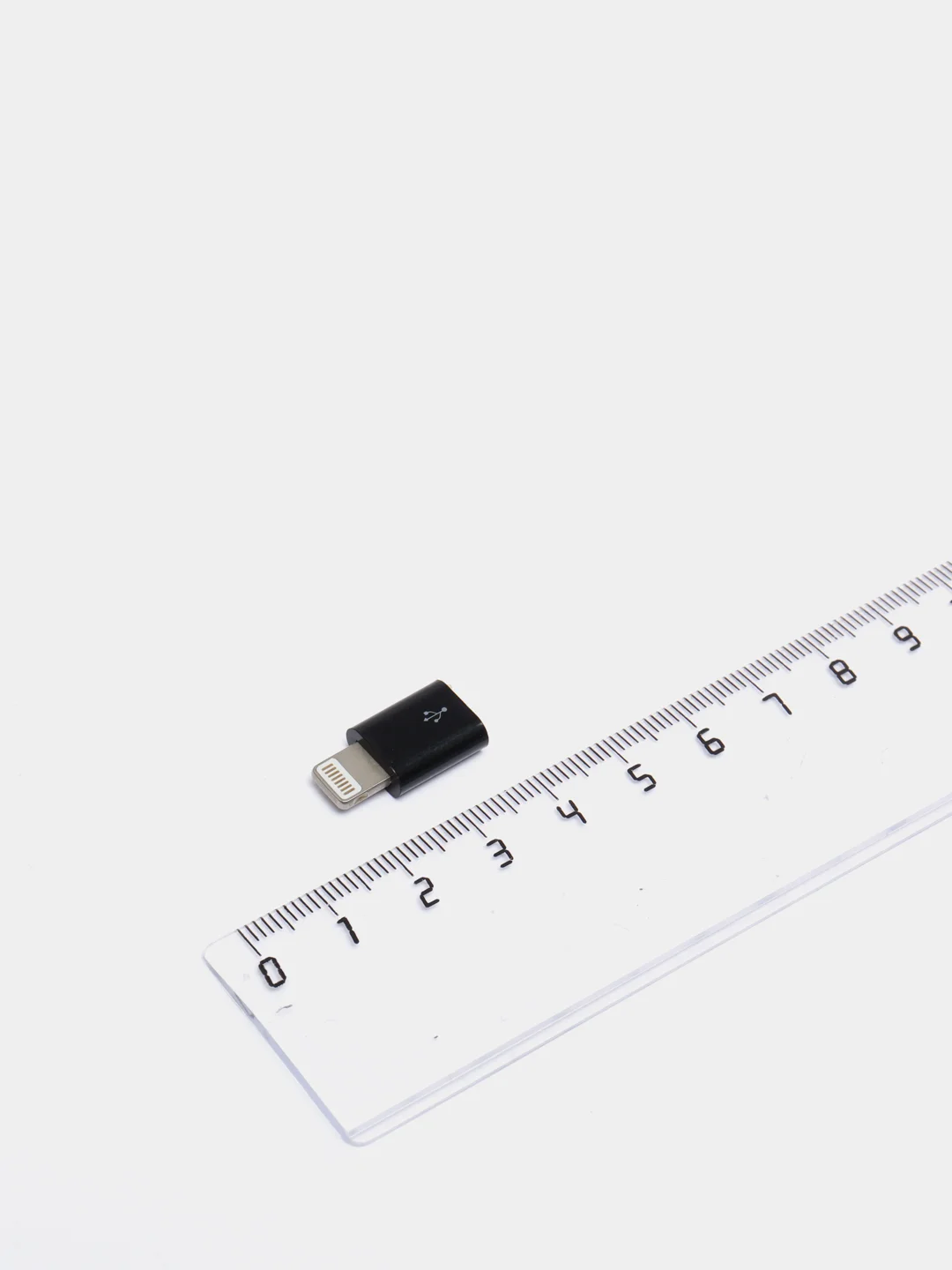 Черный переходник с microUSB на iPhone