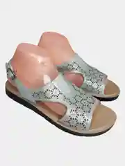 Женские босоножки "Великан"